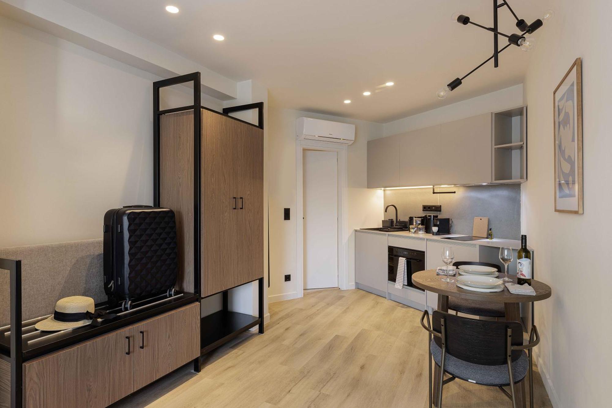 Master Plaka Apartment เอเธนส์ ภายนอก รูปภาพ