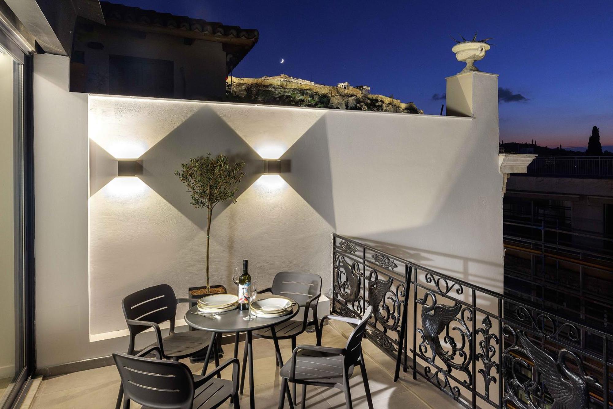 Master Plaka Apartment เอเธนส์ ภายนอก รูปภาพ