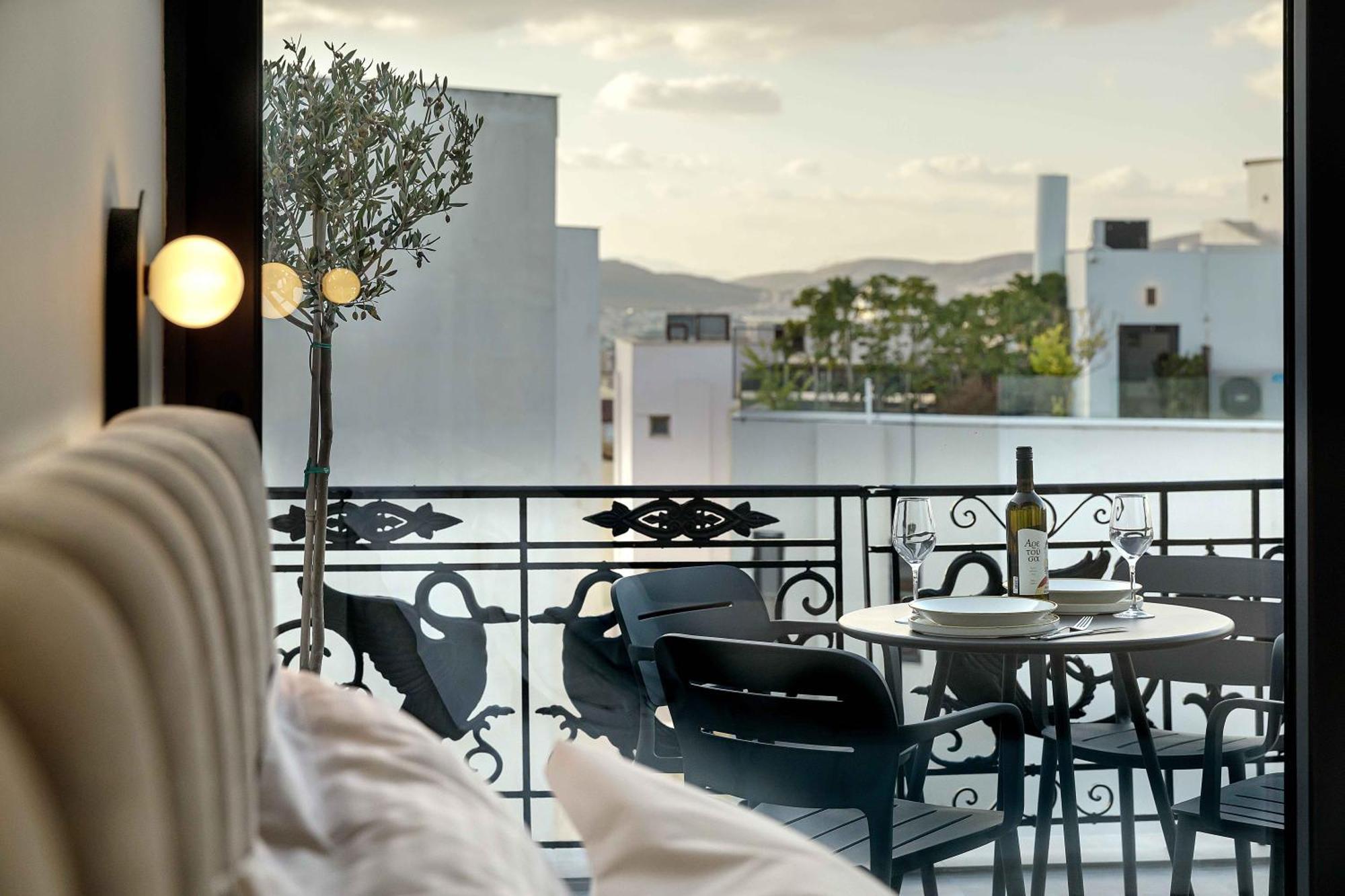 Master Plaka Apartment เอเธนส์ ภายนอก รูปภาพ